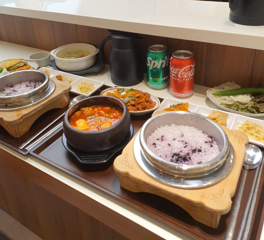 제육폭식 강동본점 이미지