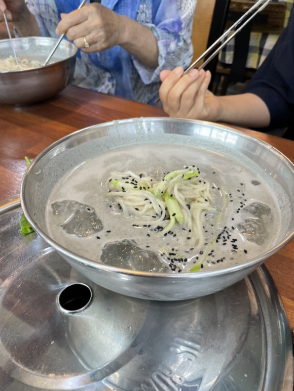 신홍두깨해물칼국수 이미지