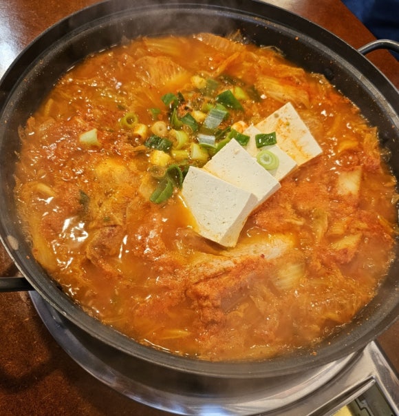 백채김치찌개 영도점 이미지