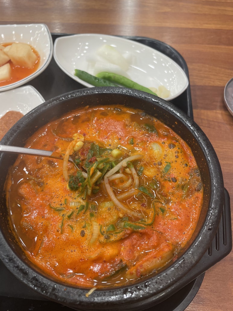 일품돼지국밥 경산점 이미지