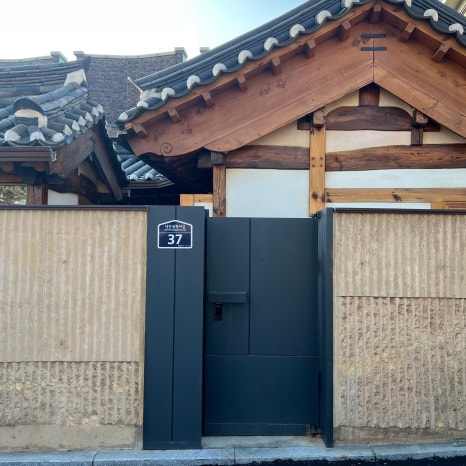 지금(ZIKM) 이미지