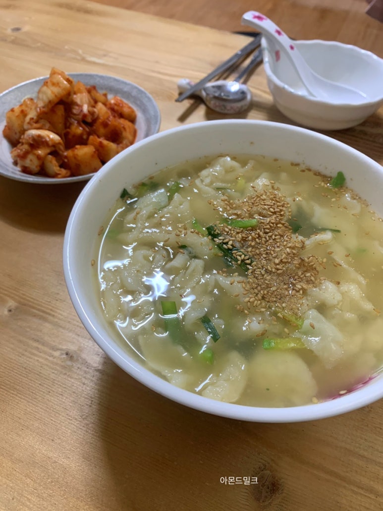 동서수제비 이미지