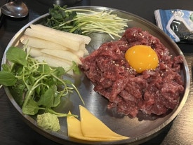 육깨비 이미지