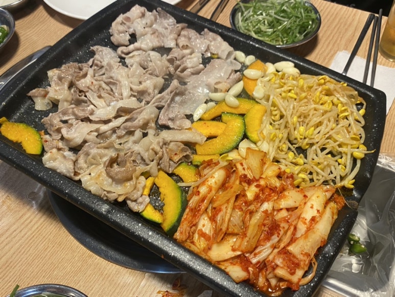 승승삼겹 이미지