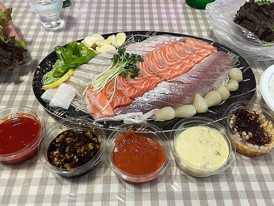 낭만사시미 이미지