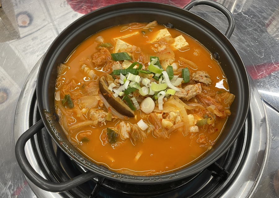 김.유.Lee 찌개집 이미지