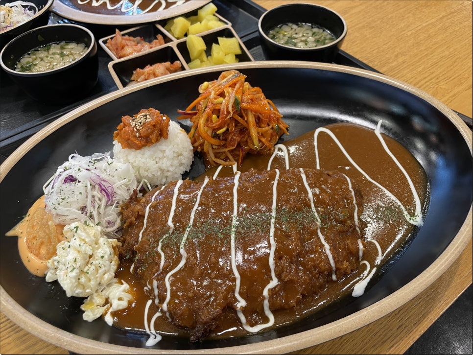 돈까스플러스 이미지