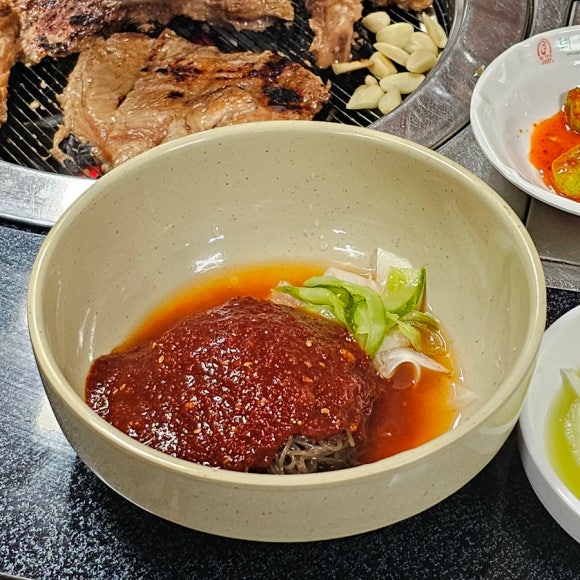 인화숯불갈비 이미지