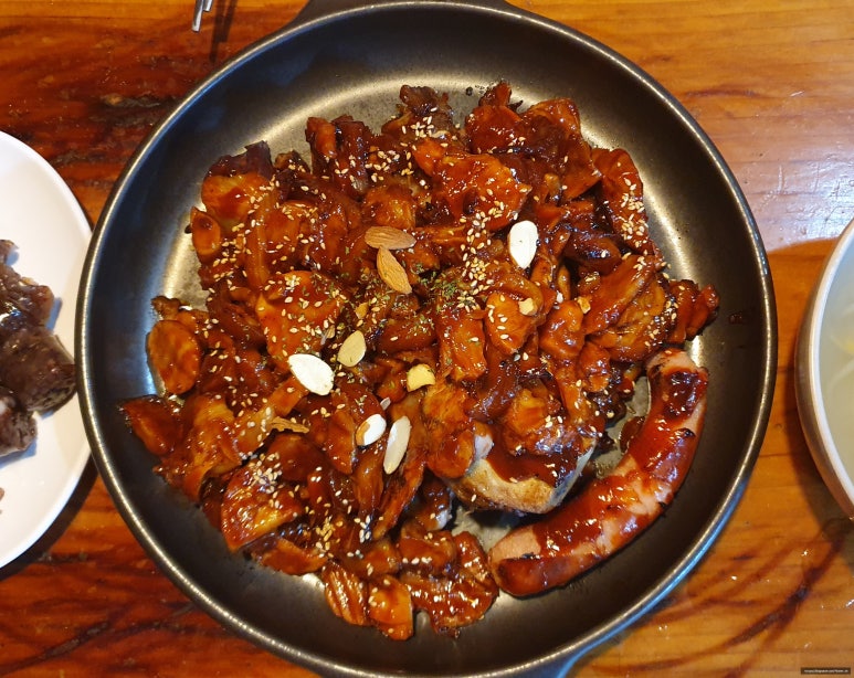 불맛난매운족발 이미지