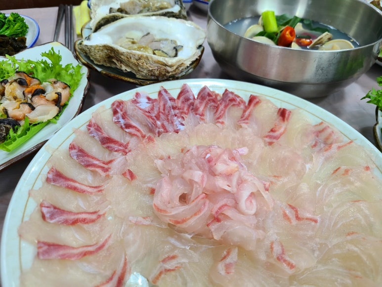 신선횟집 이미지