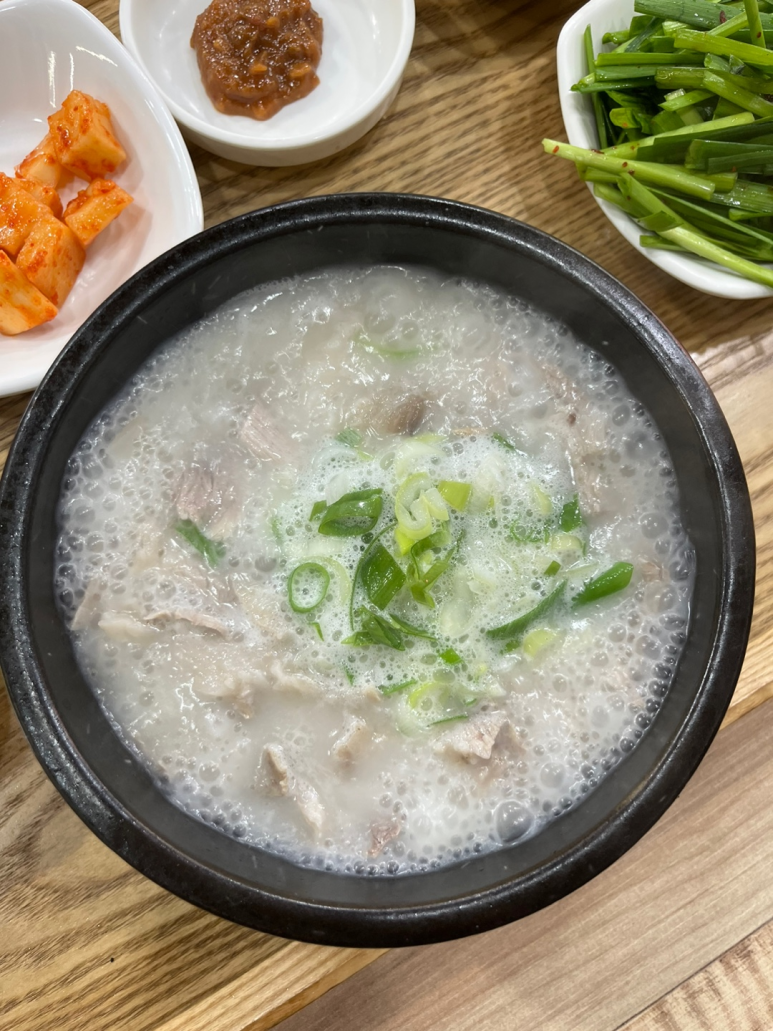 돈마루돼지국밥 이미지