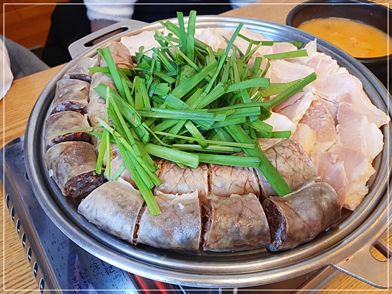 한그릇뚝딱순대국 이미지