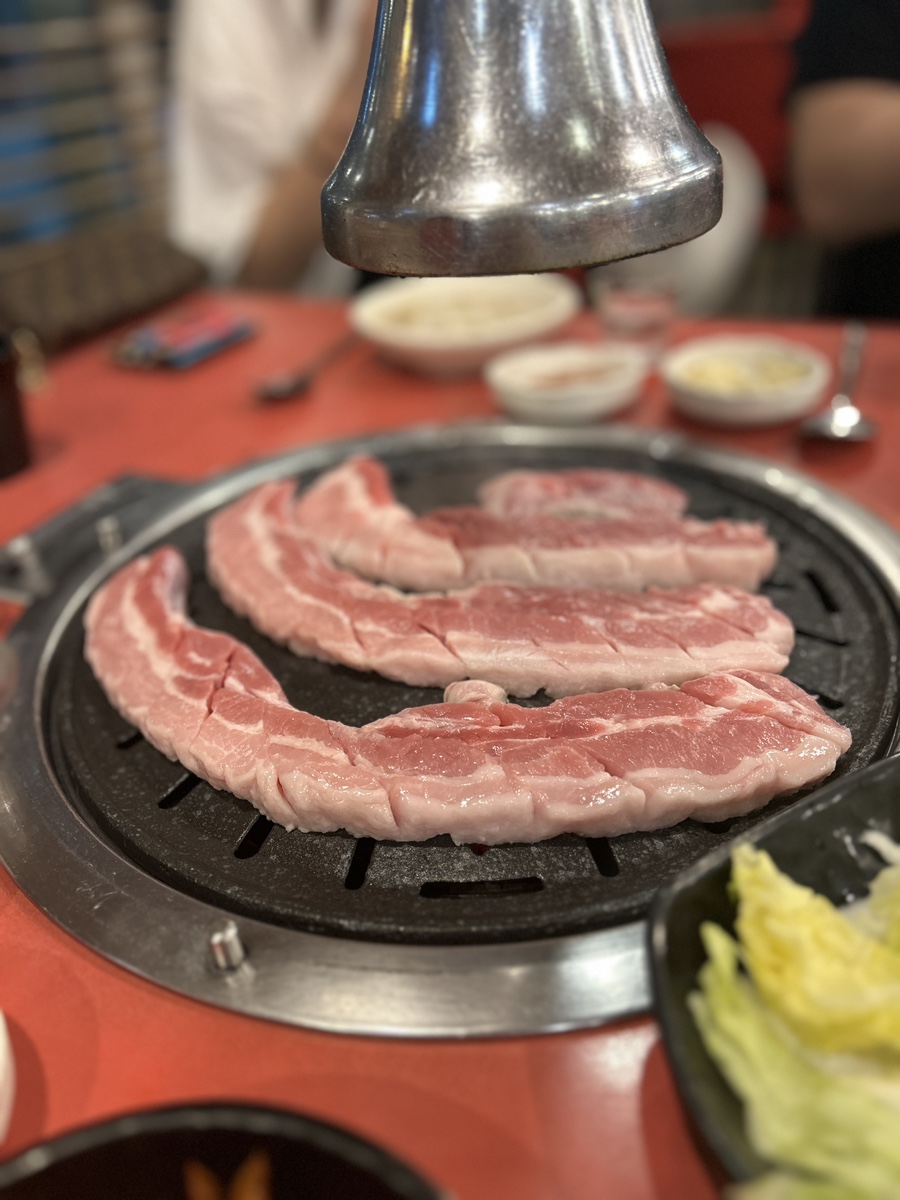 하이포크생삼겹 이미지