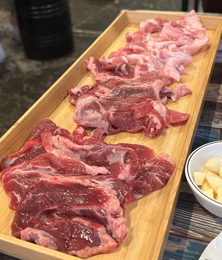 더착한뒷고기 이미지