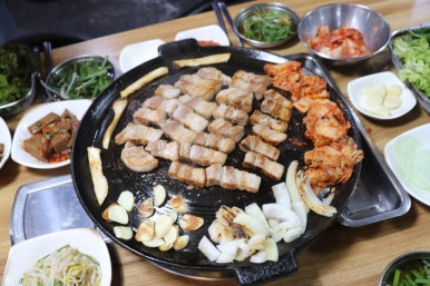 그집생삼겹 이미지