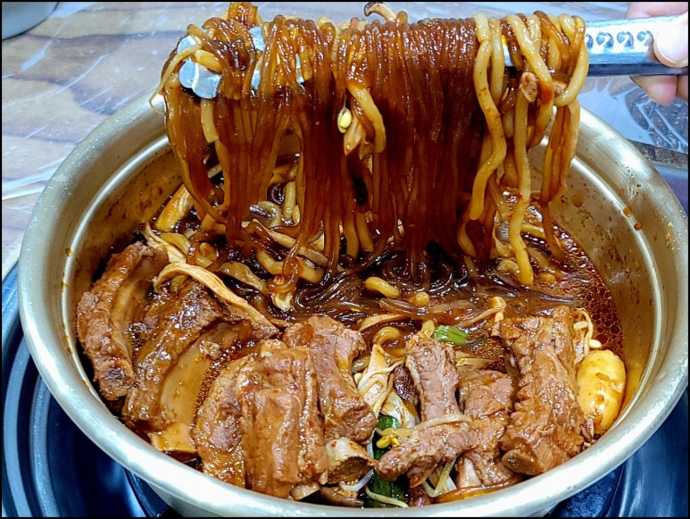 두꺼비식당 이미지