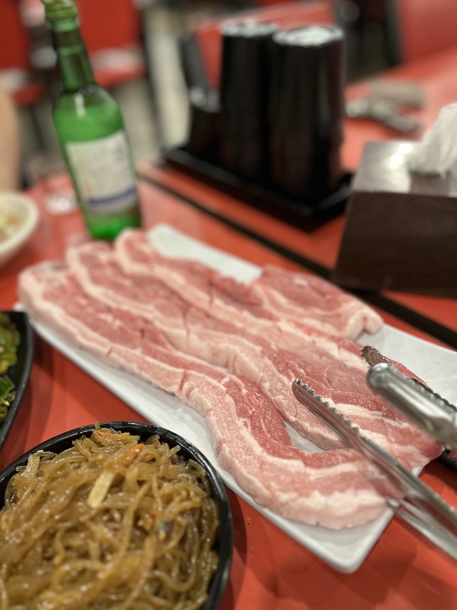 하이포크생삼겹 이미지