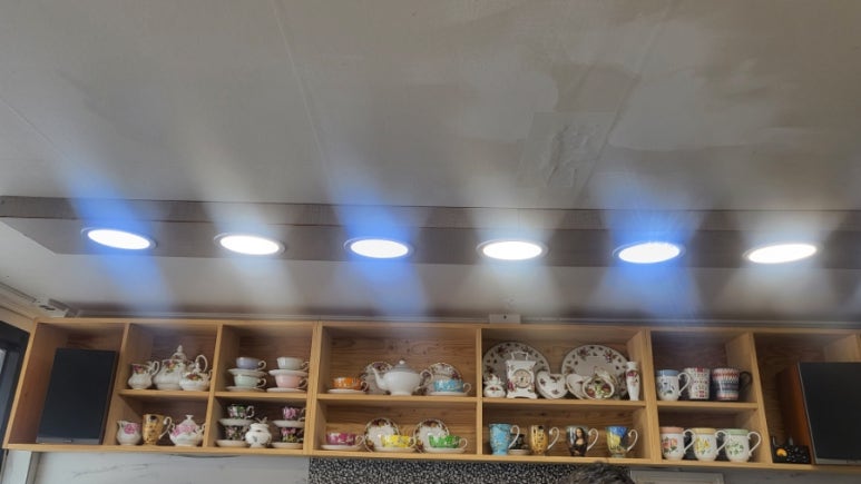 윤스커피 이미지