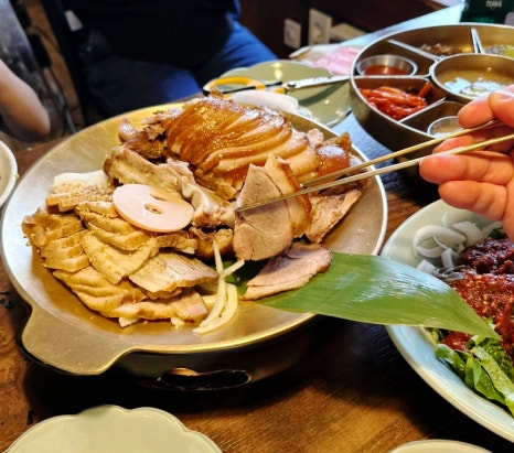 황금족발목포족발평화 이미지