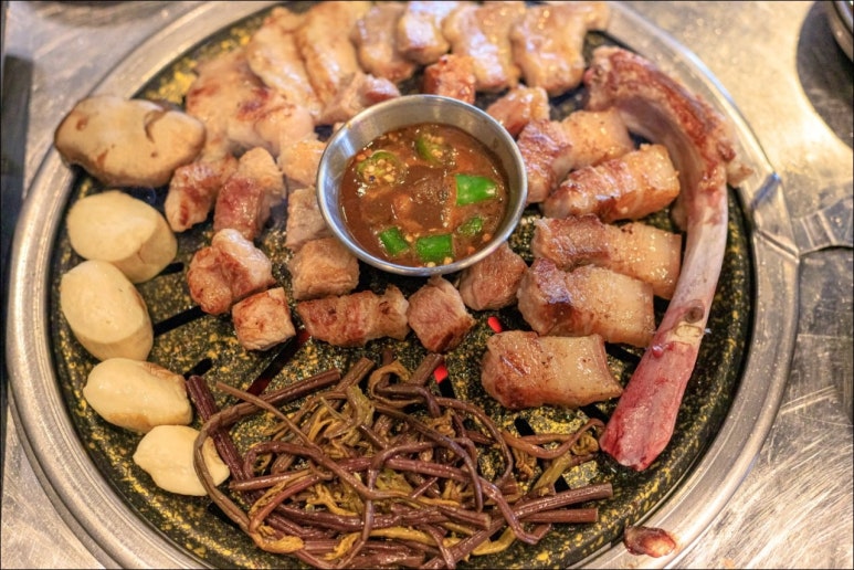 흑돼지묵자 이미지