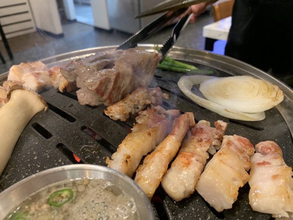 돈백집 이미지