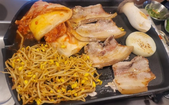 정원똥돼지 이미지