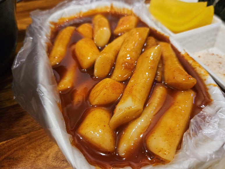홍반장 떡볶이 이미지