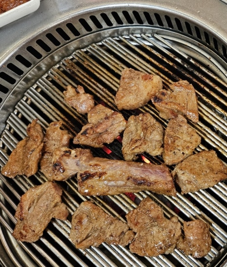 동영숯불갈비 이미지