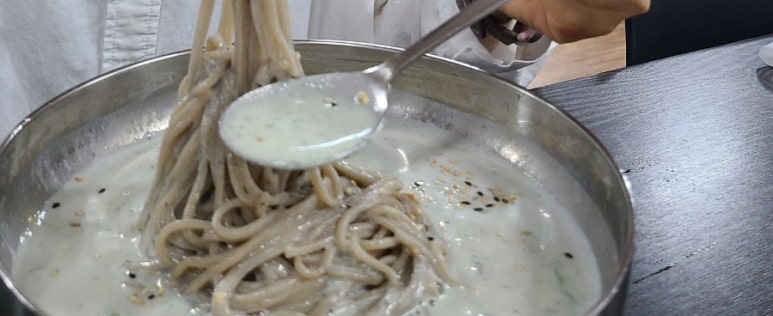 방아실 순두부와굴 이미지