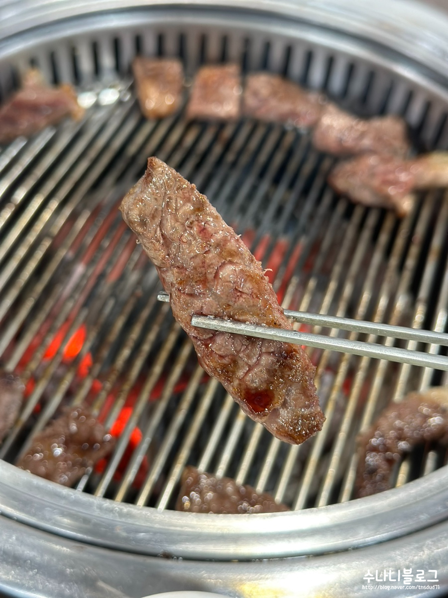 한우명가백운정 이미지