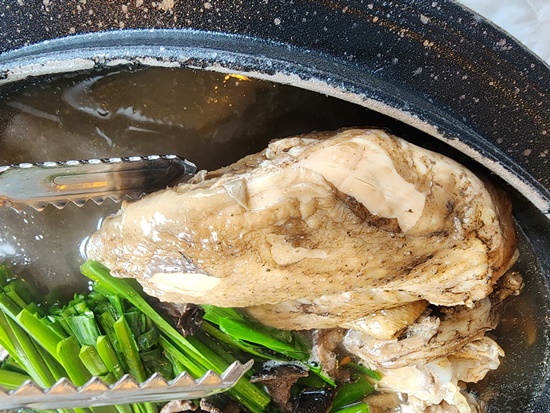 자연능이버섯백숙 이미지