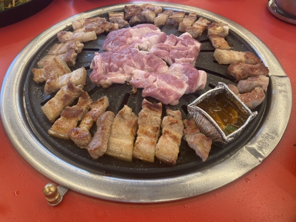 웃으면복돼지 이미지