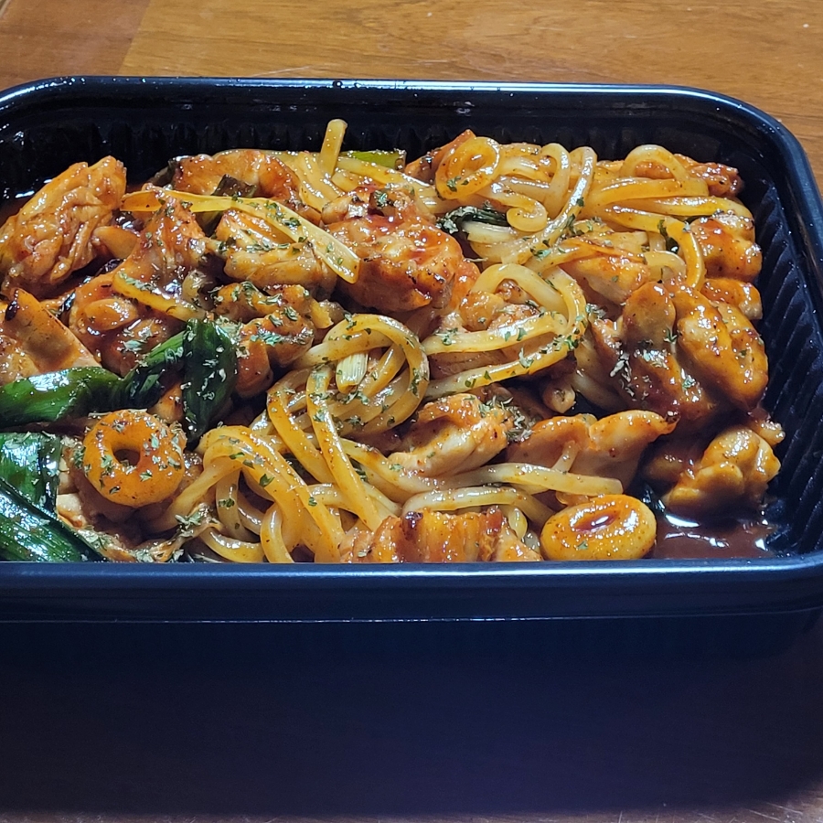 기영이숯불두마리치킨 이미지