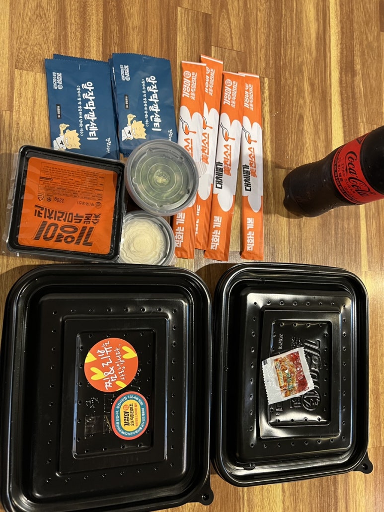 기영이 숯불두마리치킨 광진 자양점 이미지