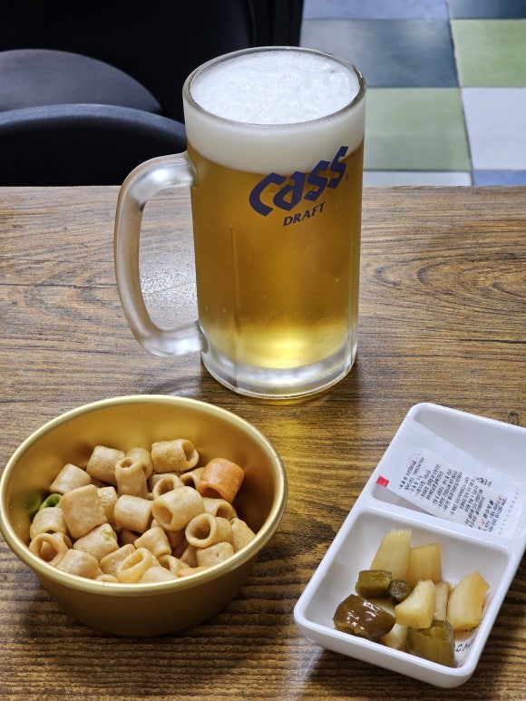 구수한통닭&한방족발 아현점 사진 3