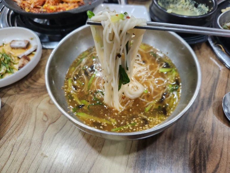 흑돼지참숯불구이50번길 이미지