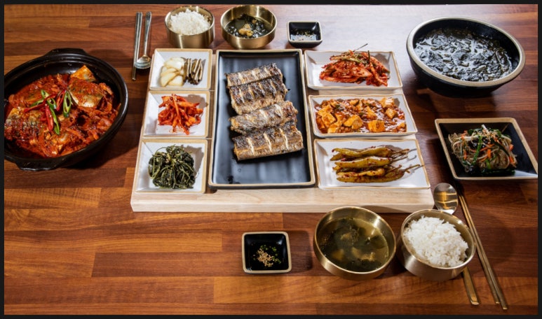 부산에뜬고등어 이미지