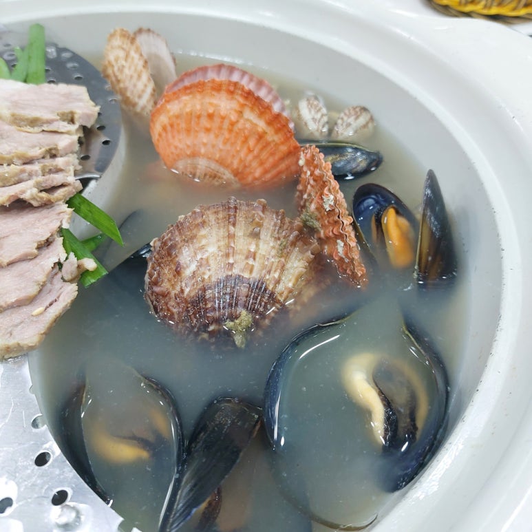한가득해물칼국수보쌈 이미지