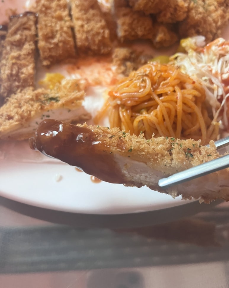 와요치킨 이미지