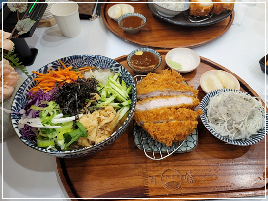 정돈까스 이미지