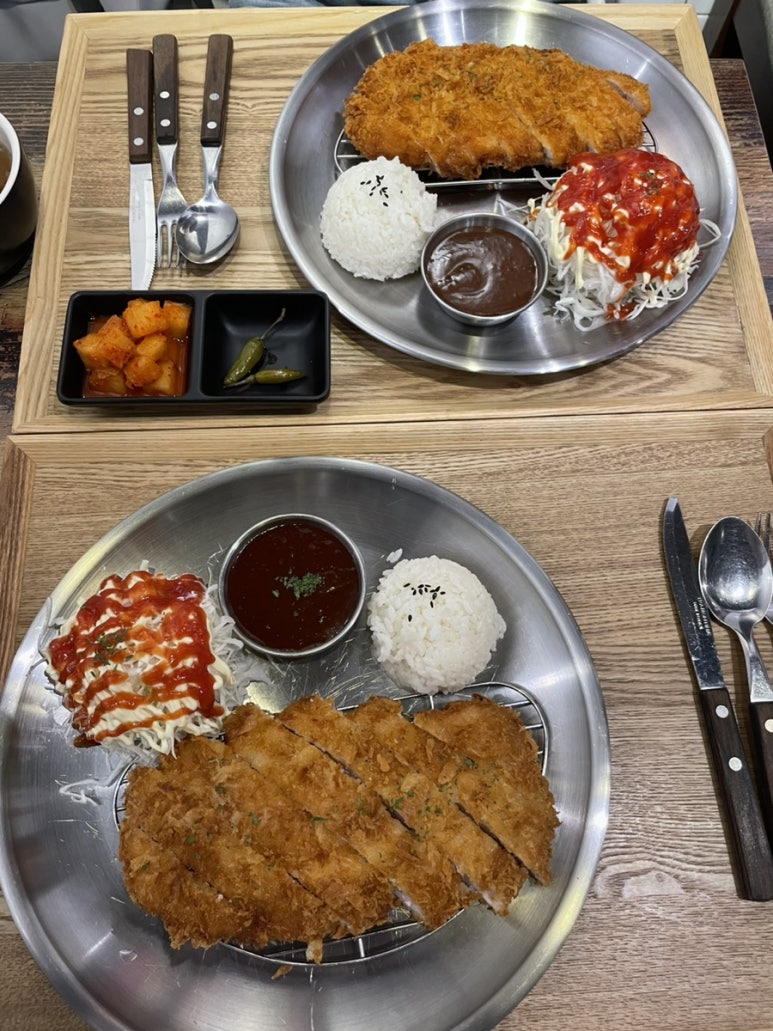 로지 아울렛 이미지