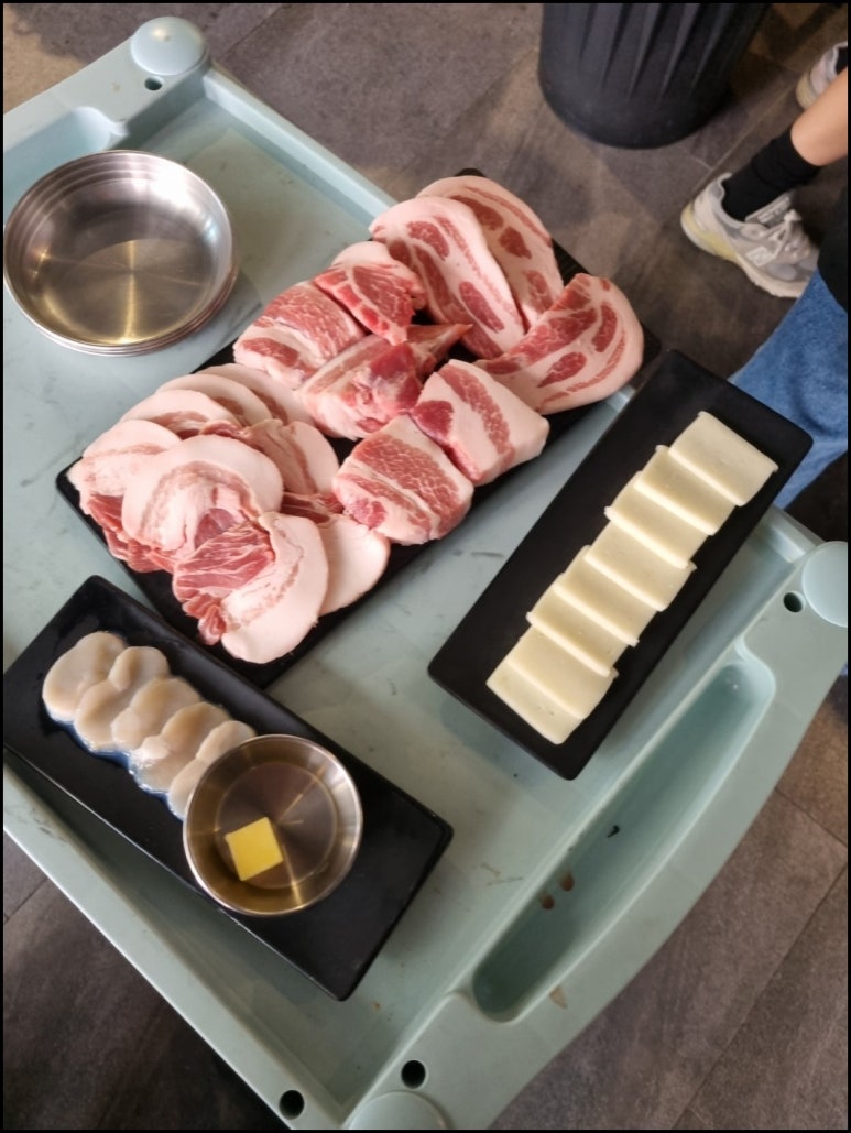 유니네식당 이미지