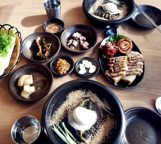 전통항아리보쌈 이미지