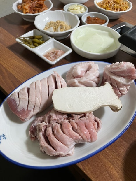 벌리식육식당 이미지