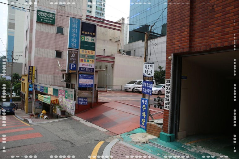 우렁각시와꽃길 이미지