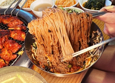 설악막국수춘천닭갈비 이미지