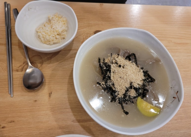생감자옹심이칼국수 이미지