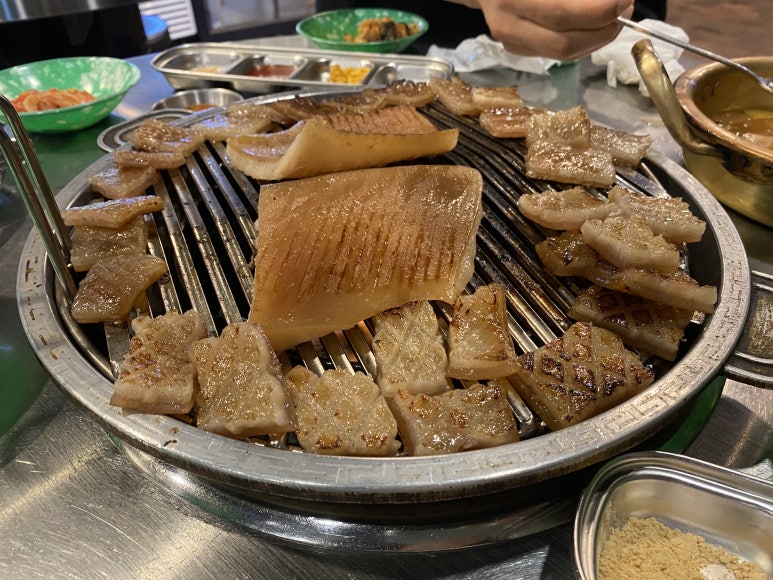 용범이네인계동껍데기 이미지