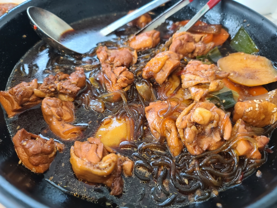 홍찜닭 이미지