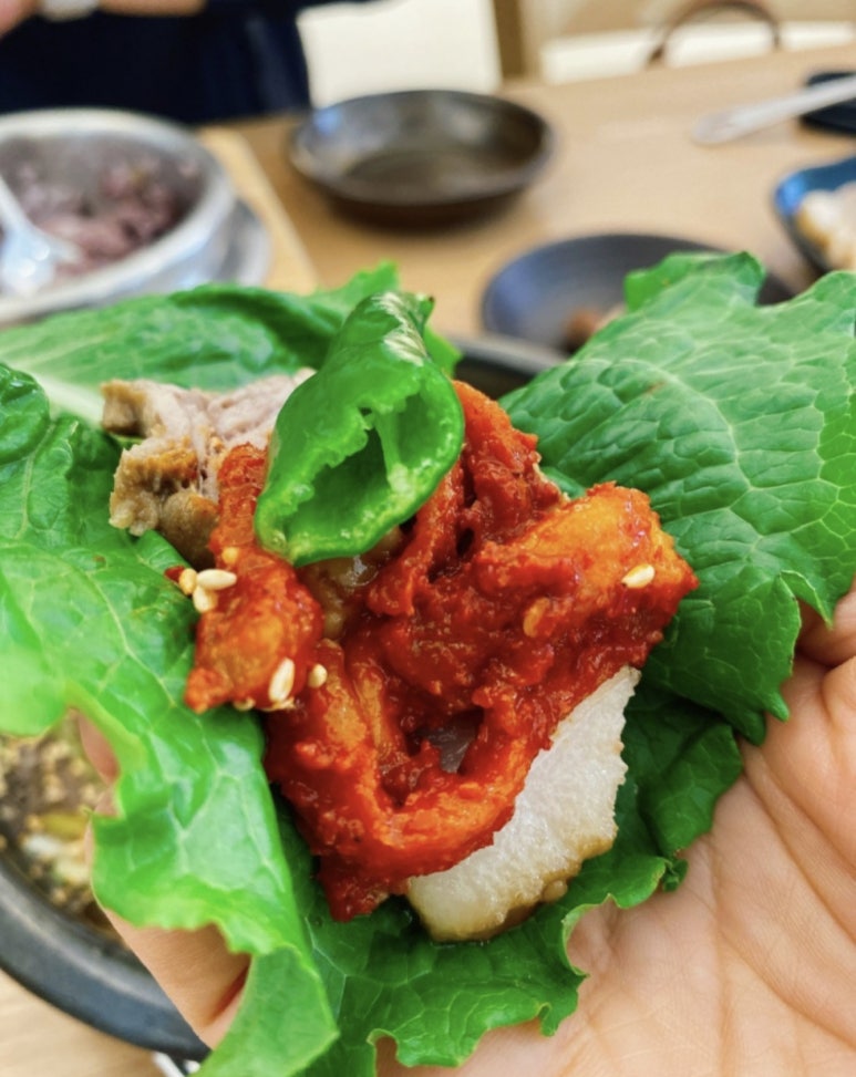 전통항아리보쌈 이미지